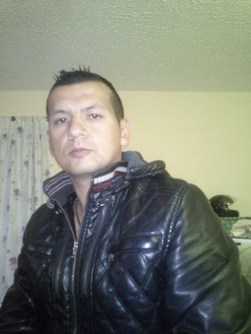 Alexander Saenz
(Parapsicologo)